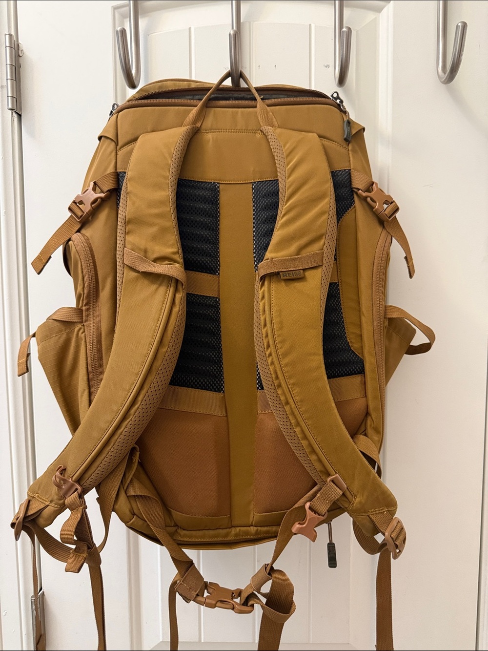 REI Ruckpack 28L Backpack - Picture 5 of 5
